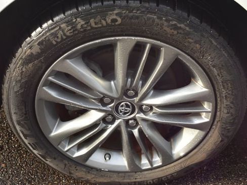 Used 2015 Toyota Camry SE image 41