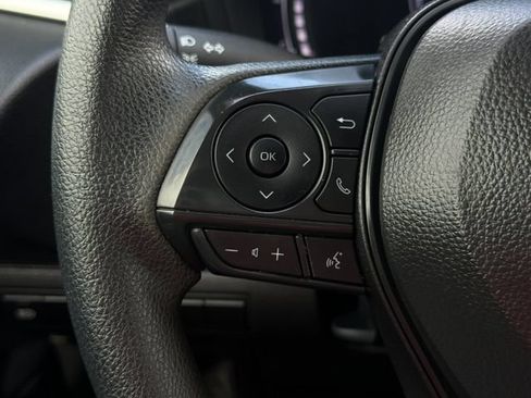 Used 2026 Toyota Corolla LE FWD image 23