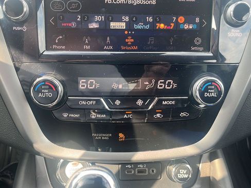 Used 2023 Nissan Murano SV AWD/4WD image 13