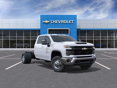 New 2025 Chevrolet Silverado 3500 W/T w/ WT Convenience Package AWD/4WD image 1