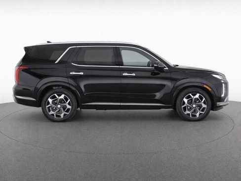 Used 2022 Hyundai Palisade Calligraphy w/ Cargo Package FWD image 4