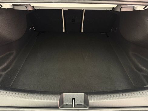 Used 2023 Mercedes-Benz CLA 250 image 31