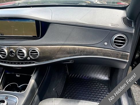 Used 2016 Mercedes-Benz S 550 Sedan w/ Sport Package image 12
