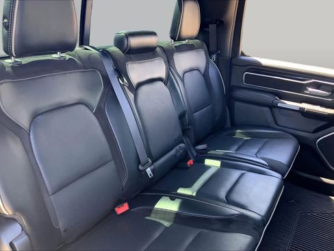 Used 2019 RAM 1500 Laramie AWD/4WD image 20