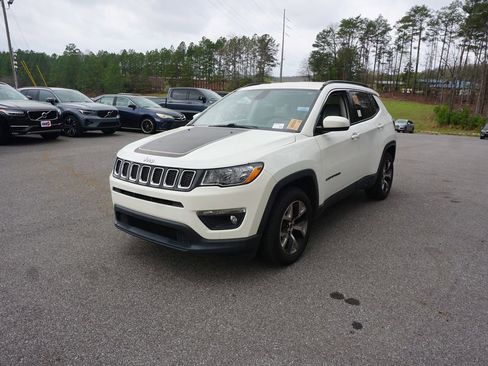 Used 2019 Jeep Compass Latitude w/ Popular Equipment Group image 22