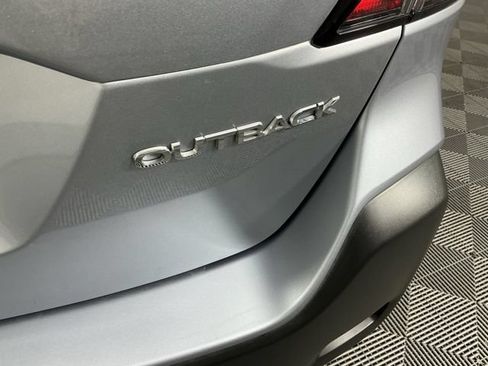 Used 2024 Subaru Outback Premium AWD/4WD image 22