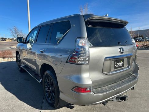 Used 2021 Lexus GX 460 Premium w/ Premium Package image 5