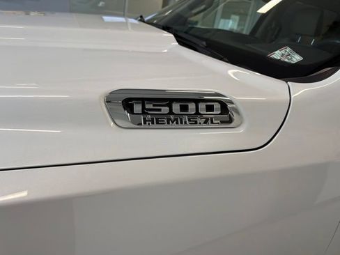 Used 2021 RAM 1500 Limited w/ Body Color Bumper Group AWD/4WD image 12