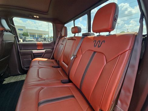 Used 2019 Ford F150 King Ranch w/ Equipment Group 601A Luxury AWD/4WD image 26