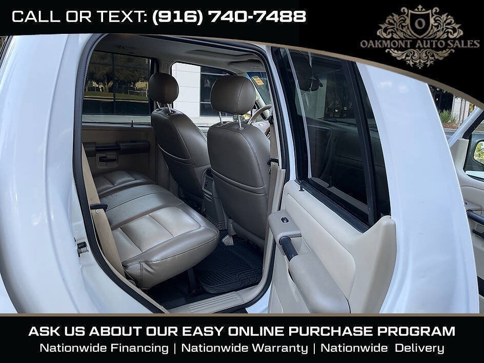 Used 2005 Ford Explorer Sport Trac XLT AWD/4WD image 14