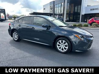 Used 2025 Toyota Corolla LE FWD video 1