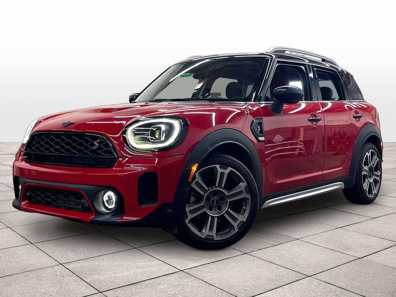 Used 2024 MINI Cooper Countryman S FWD image 1