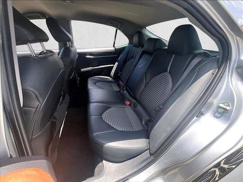 Used 2020 Toyota Camry SE FWD image 28