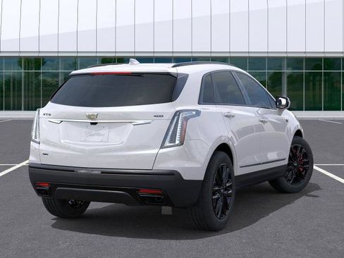 New 2026 Cadillac XT5 Sportv w/ LPO, Onyx Lite Package AWD/4WD image 3