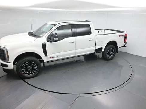 New 2026 Ford F250 Platinum image 43
