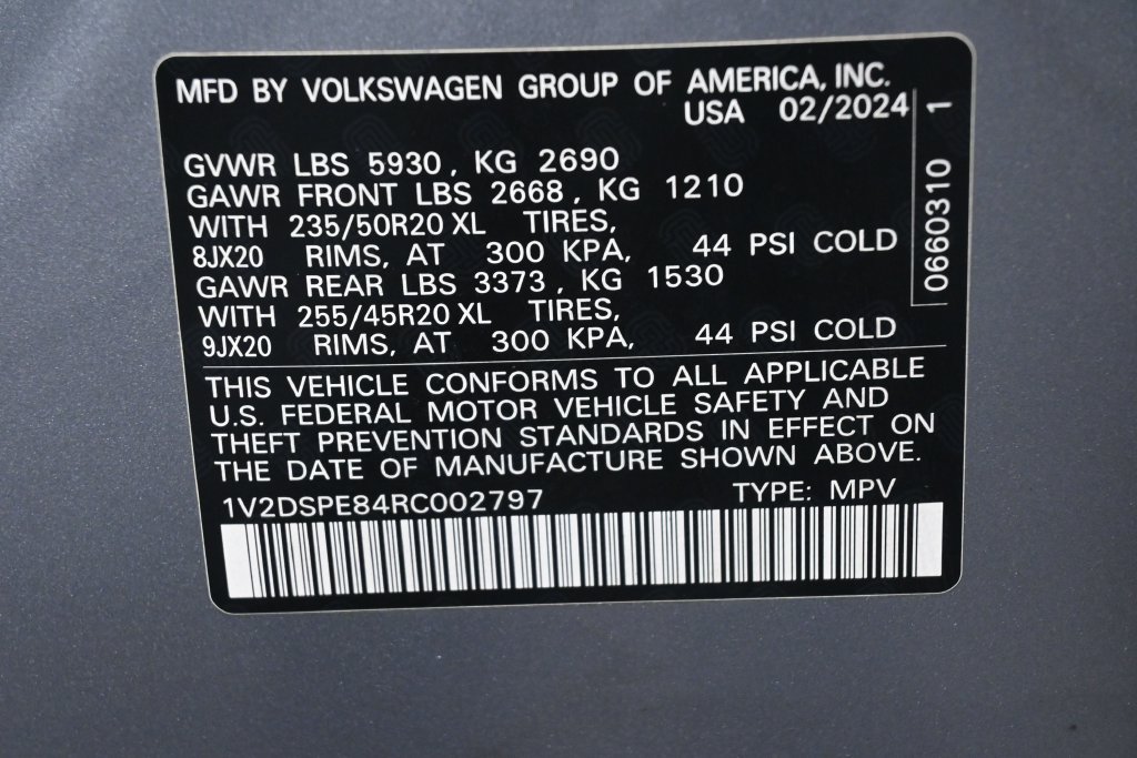 Used 2024 Volkswagen ID.4 Pro AWD/4WD image 7