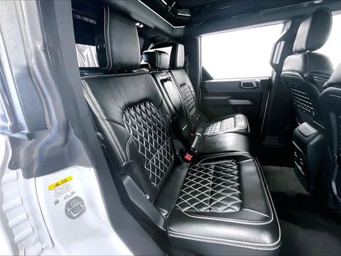 Used 2023 Ford Bronco Badlands AWD/4WD image 16