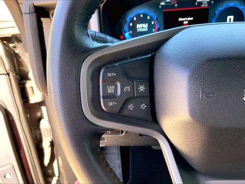 Used 2025 Ford Bronco Big Bend image 22