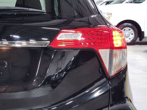 Used 2022 Honda HR-V EX image 22