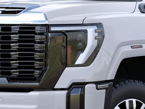 New 2026 GMC Sierra 2500 Denali Ultimate image 10