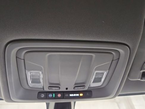 Used 2021 Chevrolet Silverado 1500 LT Trail Boss image 22