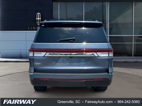 Used 2023 Lincoln Navigator Reserve AWD/4WD image 6