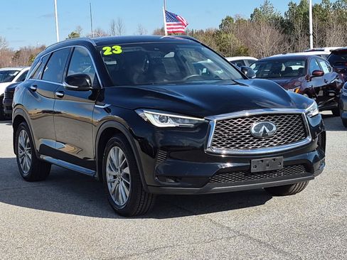 Used 2023 INFINITI QX50 Luxe image 2