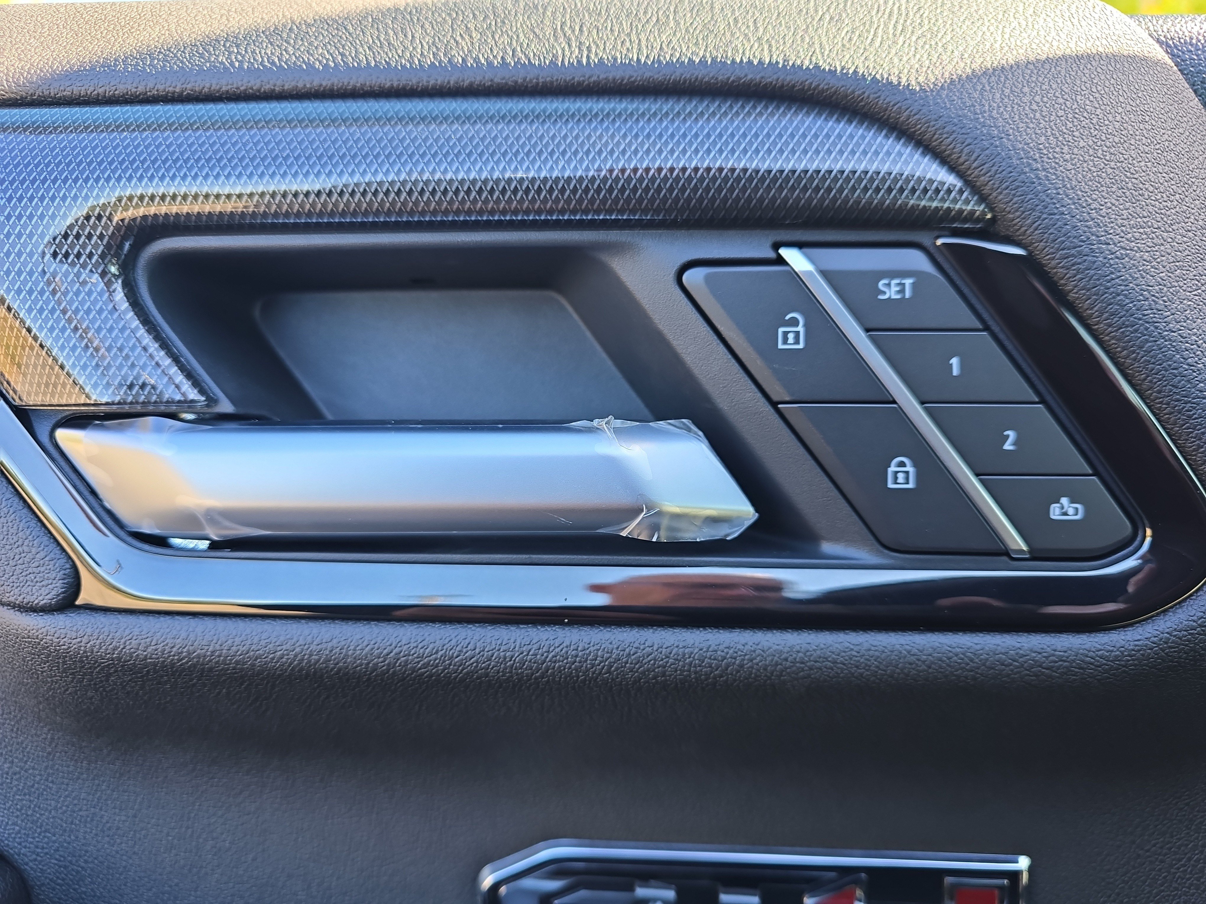 New 2026 GMC Sierra 1500 AT4 w/ LPO, Black Badging Package AWD/4WD image 16
