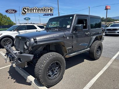 Used 2017 Jeep Wrangler Rubicon w/ Power Convenience Group