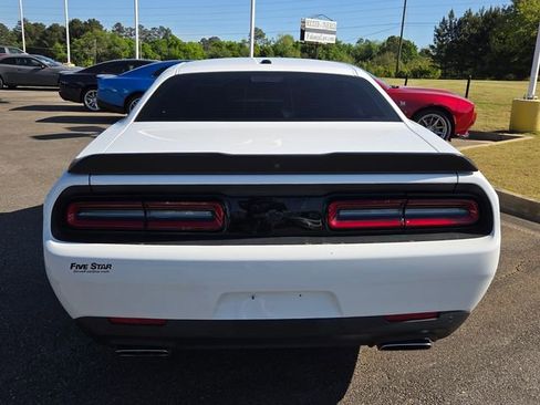 Used 2022 Dodge Challenger R/T w/ Blacktop Package RWD image 11