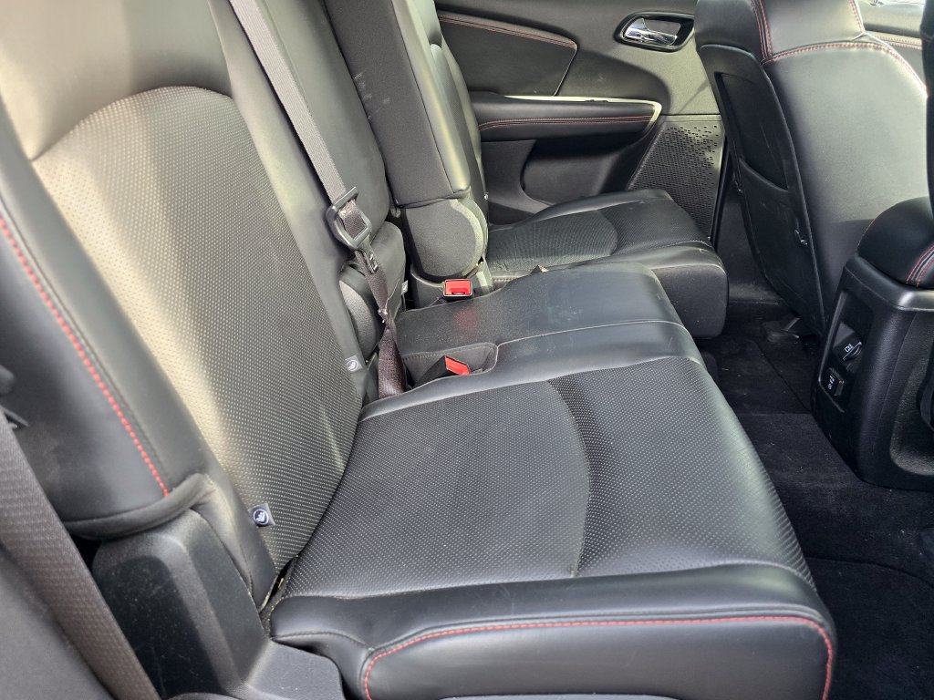 Used 2017 Dodge Journey GT w/ Driver Convenience Group FWD image 12