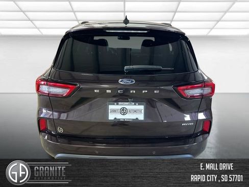 Used 2023 Ford Escape ST-Line Elite w/ Premium Technology Package AWD/4WD image 5