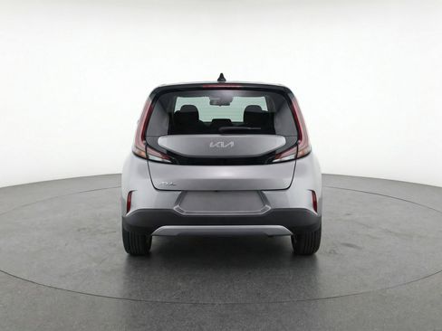 Used 2025 Kia Soul LX w/ LX Technology Package image 7