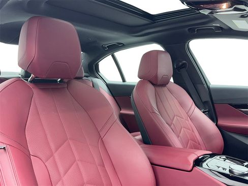 Used 2026 BMW 530i xDrive image 45