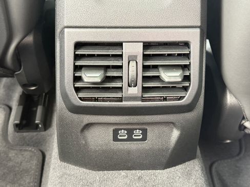 New 2025 BMW M235i xDrive w/ M Performance Package image 36