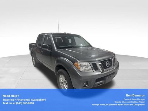Used 2017 Nissan Frontier SV w/ SV Value Truck Package AWD/4WD image 3