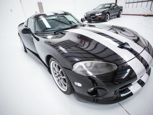 Used 2000 Dodge Viper GTS image 28