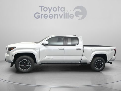 New 2026 Toyota Tacoma TRD Sport RWD image 5