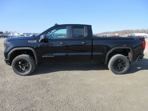 New 2026 GMC Sierra 1500 Pro w/ Pro Value Package image 9