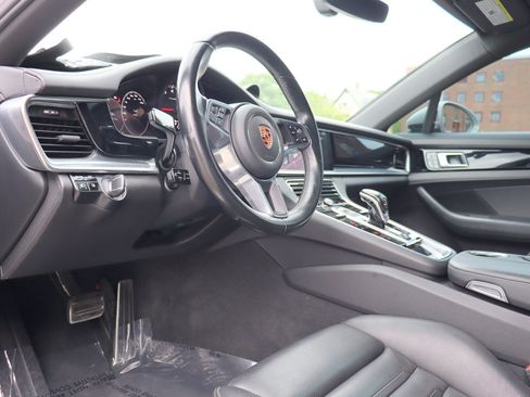 Used 2018 Porsche Panamera 4S AWD/4WD image 10