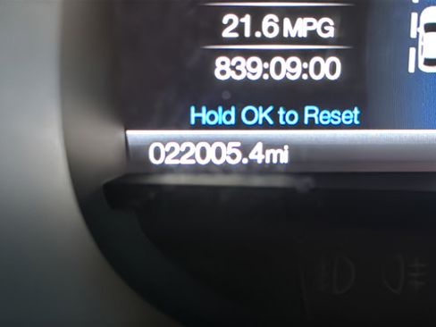 Used 2024 Ford Edge SEL AWD/4WD image 10