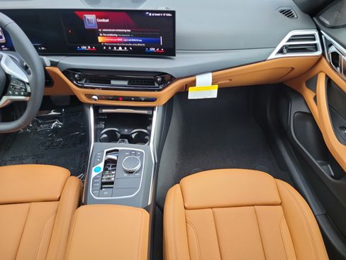 New 2026 BMW i4 xDrive40i w/ Premium Package AWD/4WD image 17