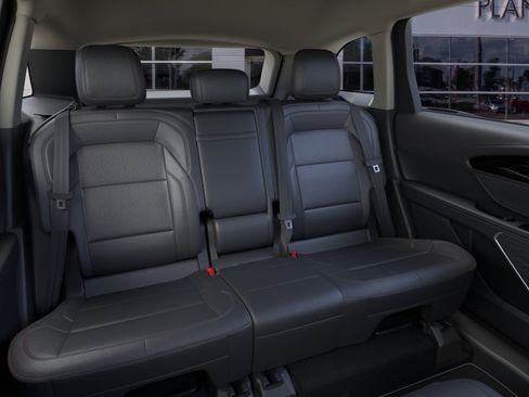 New 2026 Lincoln Nautilus Premier w/ Jet Appearance Package AWD/4WD image 11