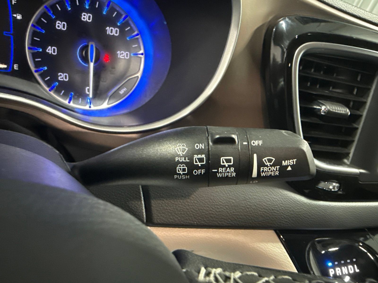 Used 2023 Chrysler Voyager LX FWD image 41