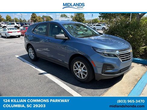 Used 2024 Chevrolet Equinox LS FWD image 1