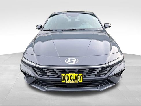New 2026 Hyundai Elantra SEL Sport Premium FWD image 9