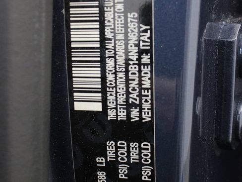 Used 2022 Jeep Renegade Latitude image 28