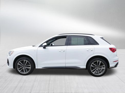 Used 2022 Audi Q3 2.0T Premium Plus w/ Premium Plus Package AWD/4WD image 4