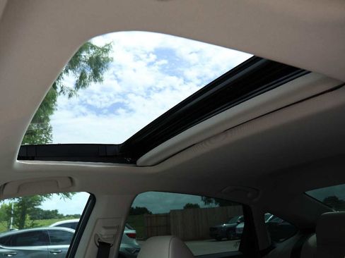 Used 2025 Honda Accord Touring image 29