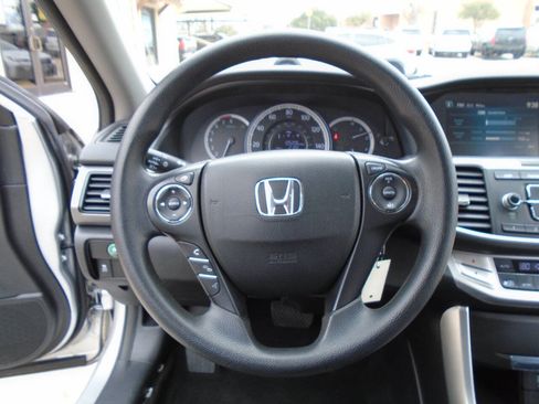 Used 2014 Honda Accord LX image 15
